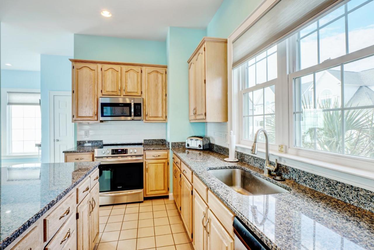 4194 Island Drive - Oceanfront, Community Pool Villa North Topsail Beach Eksteriør billede